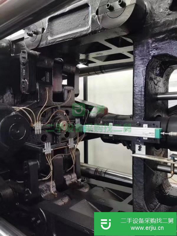 轉(zhuǎn)讓倒閉廠海天530噸1600噸2100噸470噸250噸160二手注塑機(jī)