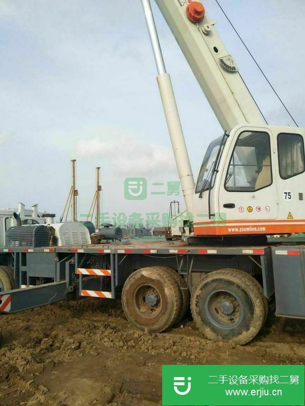 出售中聯(lián)吊車