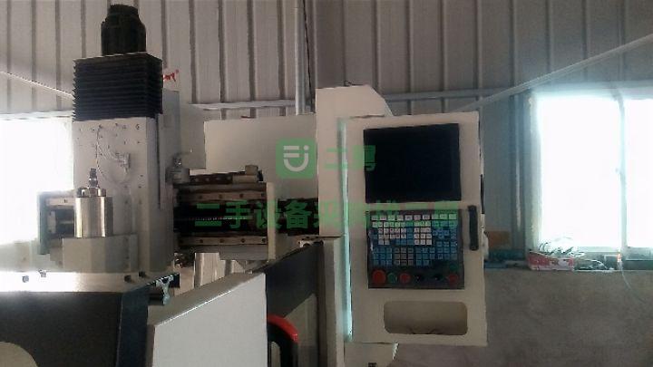 8成新出售2臺6050型70601臺飛鶴，一帆6050型70精雕機