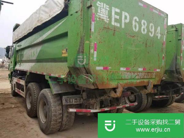 出售18年歐曼自卸車,國5大箱5.8米,高度1.5米,環保大箱