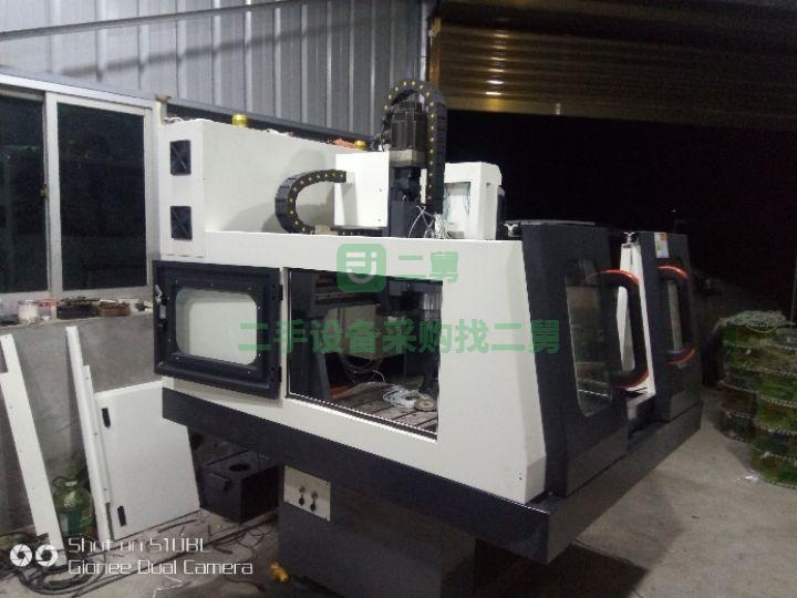 8成新出售2臺6050型70601臺飛鶴，一帆6050型70精雕機