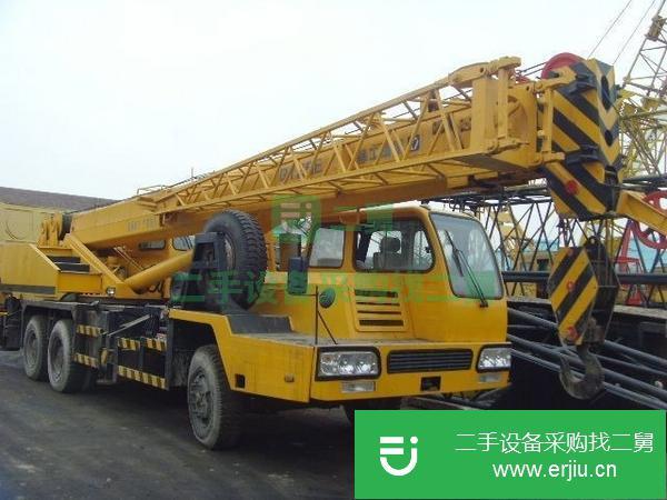 低價轉讓9成新徐工8噸 16噸 20噸  25噸無牌汽車吊