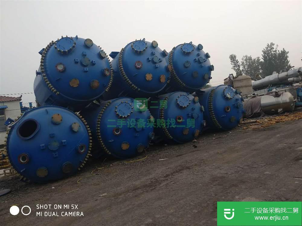 轉讓出售二手5000L搪瓷反應釜