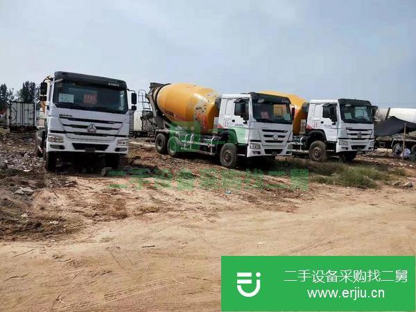 轉讓國五排放，陜汽德龍，福田歐曼，重汽豪沃十四方攪拌罐車