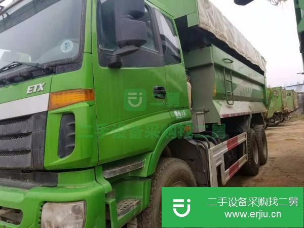出售18年歐曼自卸車,國5大箱5.8米,高度1.5米,環保大箱