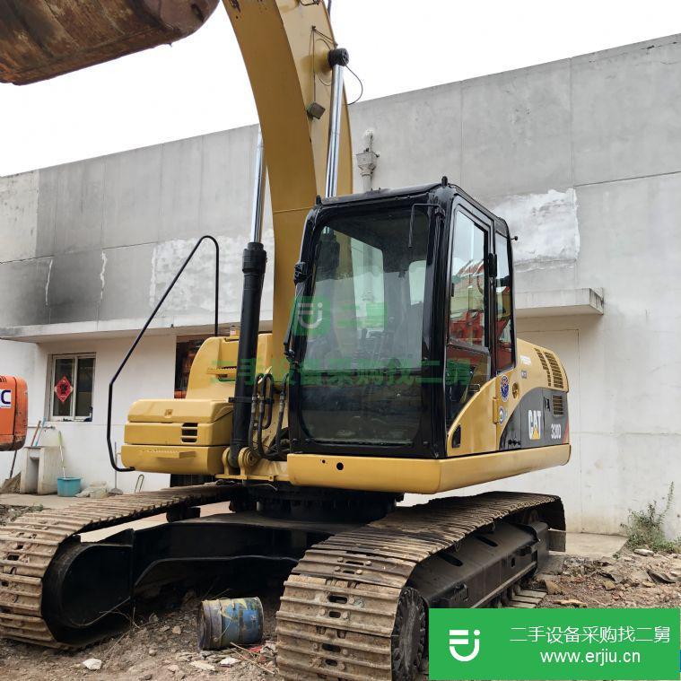 轉讓二手8成新卡特320D挖掘機1臺