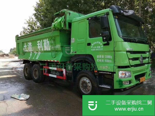 現(xiàn)車出售18年7月國五豪沃自卸車,手續(xù)齊全,個人車,可以分期付款,