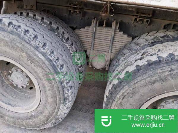 出售二手華凌攪拌車大12方