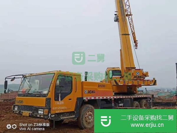 轉(zhuǎn)讓二手的九成新的徐工25k2吊車