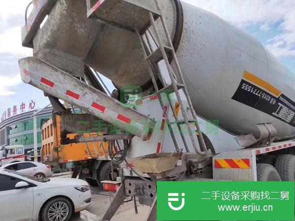 低價出售18年豪沃攪拌車，22方包提檔過戶可分期付款！