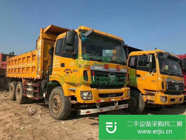 出售兩臺14年歐曼大箱長度5米8自卸車手續齊全