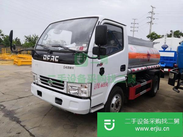 轉(zhuǎn)讓唯一能上戶不超重藍(lán) 2噸油罐車包上戶可分期