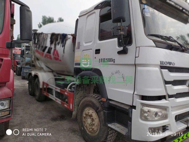 急售9成新混凝土攪拌罐車豪沃大14方唐山亞特上裝江蘇省南通市