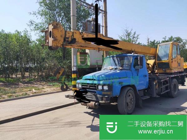 轉(zhuǎn)讓11年8噸吊車