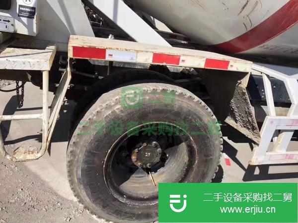 出售18年國五南俊攪拌車  大7方罐
