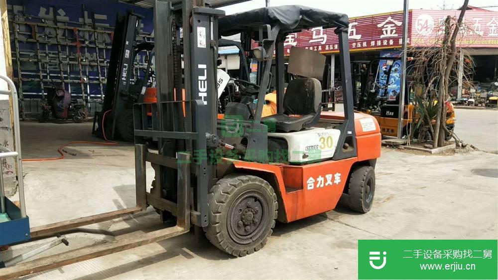 低價出售轉讓二手叉車，九成新