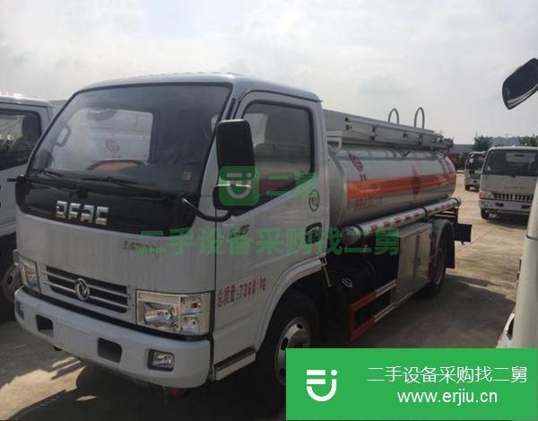 轉讓東風二手帶手續5噸加油車可異地年審的油槽車