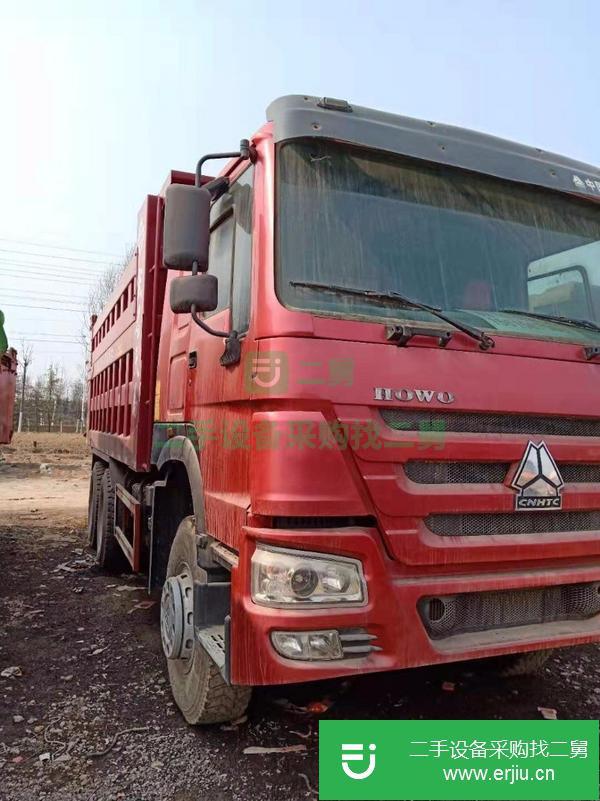 出售13年二手豪沃自卸車 375馬力 后八輪