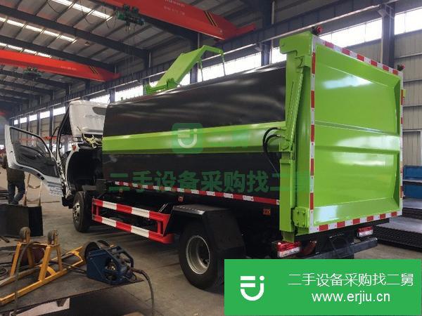 低價出售8方側裝垃圾車現車 可分期包上戶