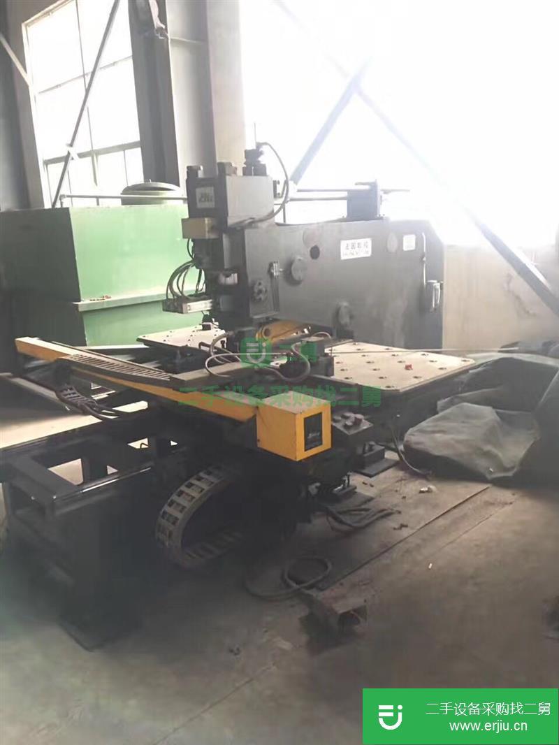 出售二手濟南法因數控液壓沖孔機