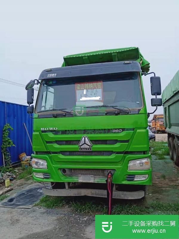 轉(zhuǎn)讓急售17年二手豪沃自卸車 380馬力 后八輪