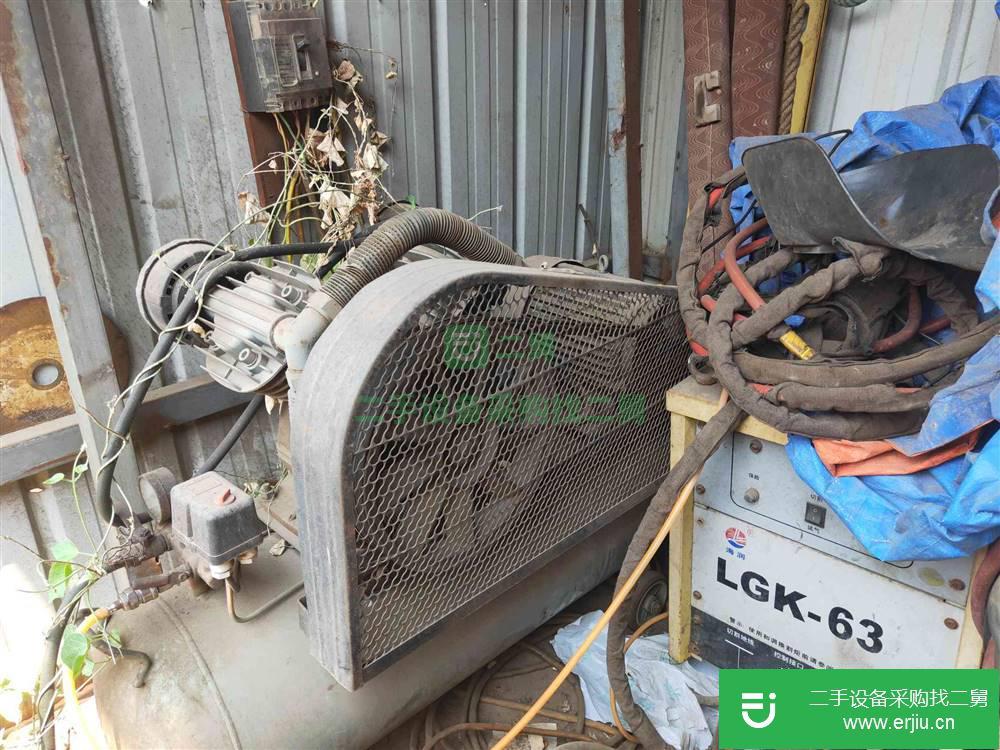轉讓處理二手九成新電焊機