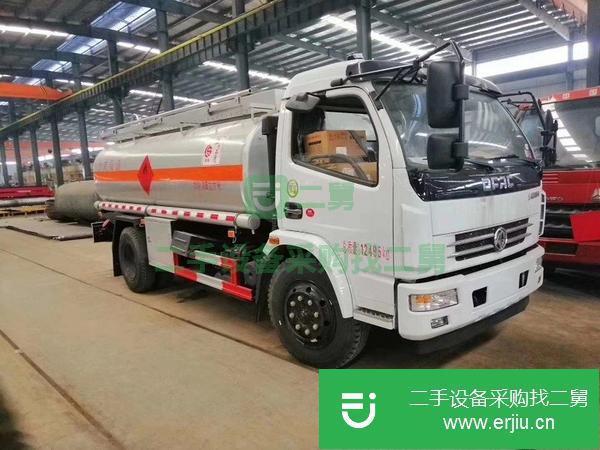 轉(zhuǎn)讓二手8噸江淮油罐車可異地審車