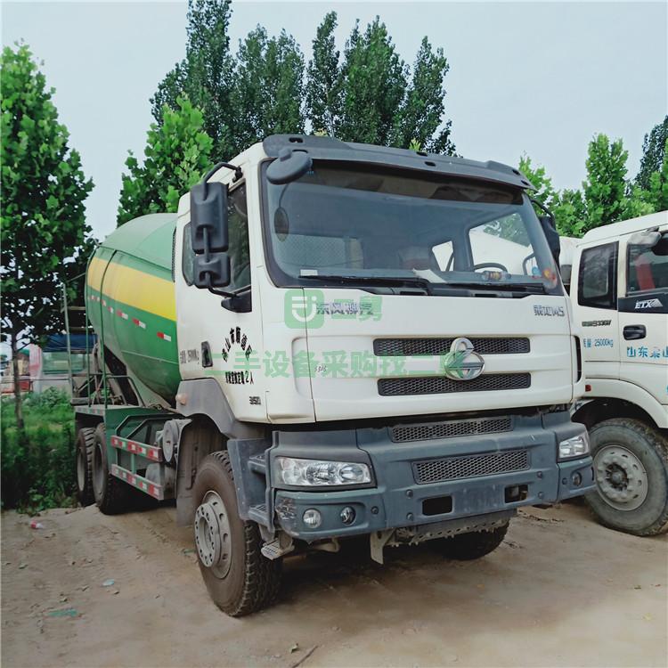 處理一批二手攪拌車 柳汽乘龍大12方混凝土攪拌罐車 支持分期