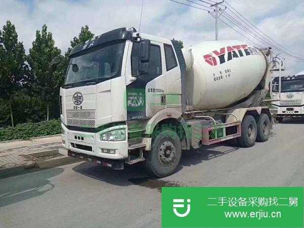 低價出售17年解放J6攪拌車 國五   大十四方唐山亞特罐