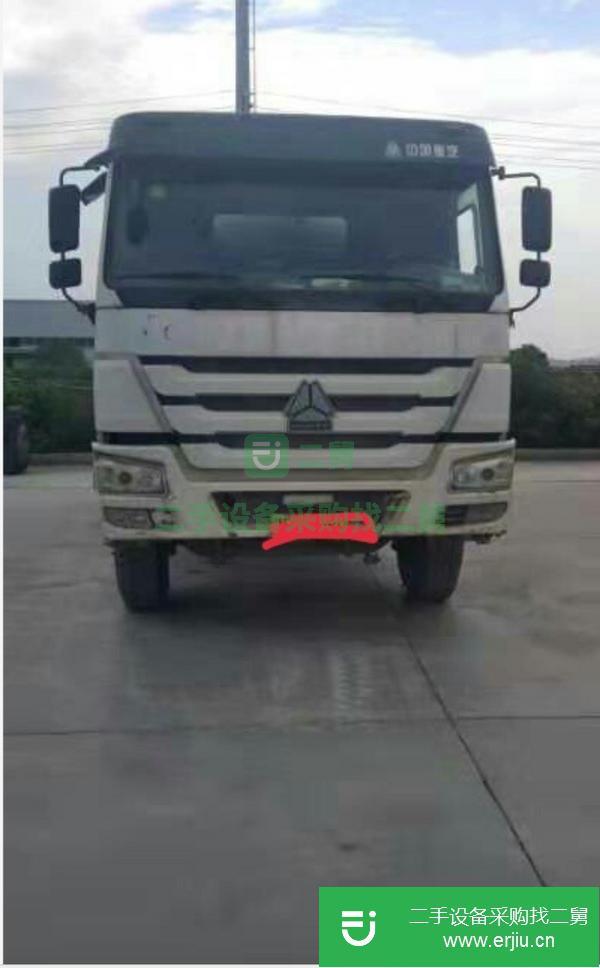 轉讓豪沃底盤三一上裝國四攪拌車