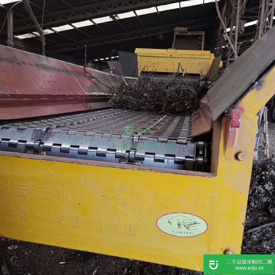 轉(zhuǎn)讓出售二手九成新綜合破碎機(jī)