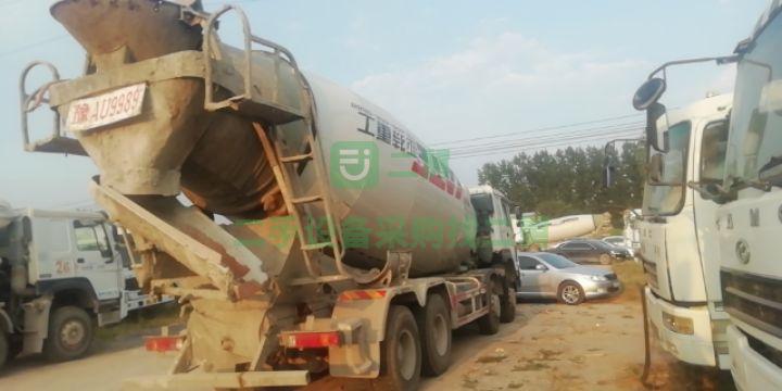 急售9成新攪拌車豪沃唐山亞特上裝江蘇省淮安市