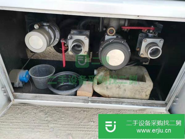 楚勝5噸油罐車低價轉讓