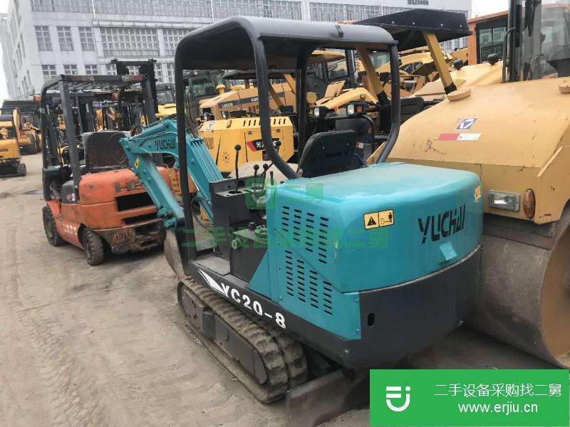 銅仁出售二手裝載機鏟車,震動壓路機,推土機,叉車,小型挖掘機