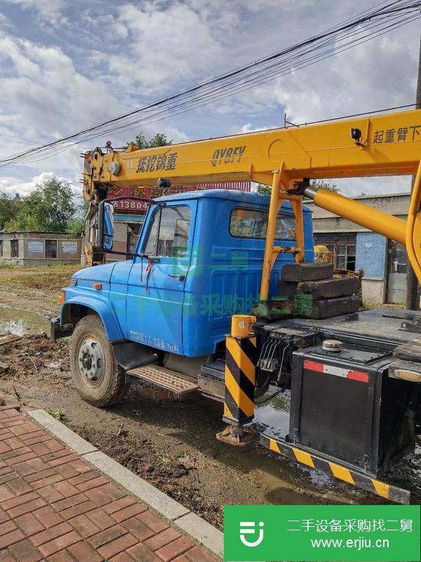 轉(zhuǎn)讓8噸吊車出賣