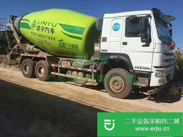 轉(zhuǎn)讓豪沃國(guó)五排放，16方攪拌車