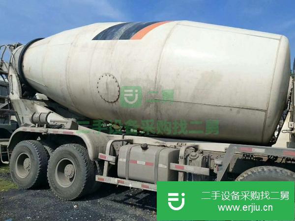 低價(jià)出售國四德龍、歐曼攪拌罐車