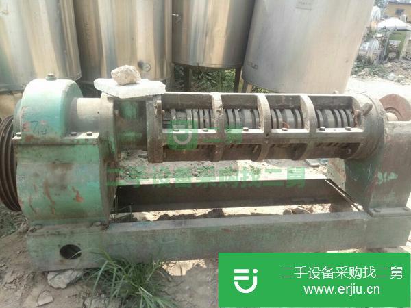 幾乎全新四川綿陽榨油機低價出售168型二手廣鑫榨油機