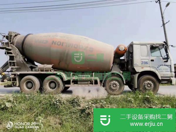 轉讓二手的八成新的豪沃,中聯上裝攪拌車