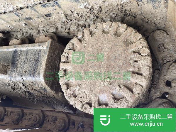 低價出售純進口卡特323挖機四臺