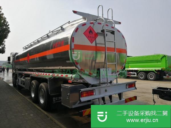 轉(zhuǎn)讓解放前四后八鋁合金運(yùn)油車油罐車 包上戶可分期