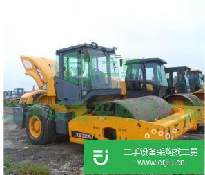 阜陽市個人低價急賣二手26噸壓路機