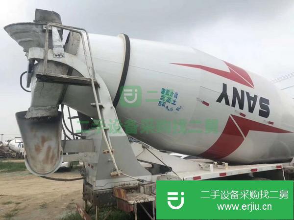 低價出售一臺14年豪沃攪拌車，三一上裝大12方，國四排放