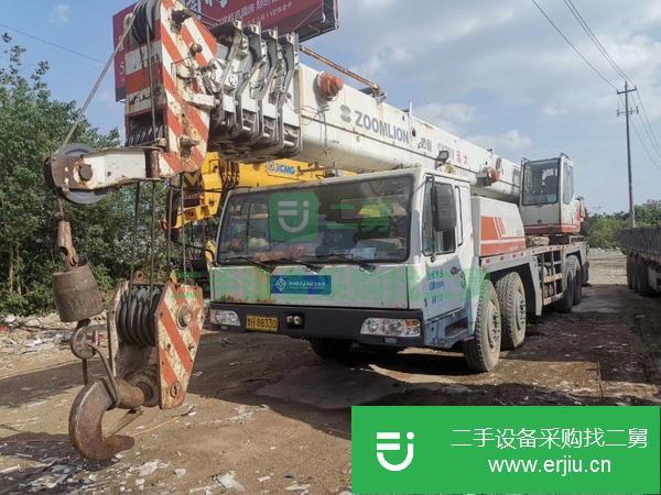 10年中聯(lián)70噸吊車低價出售