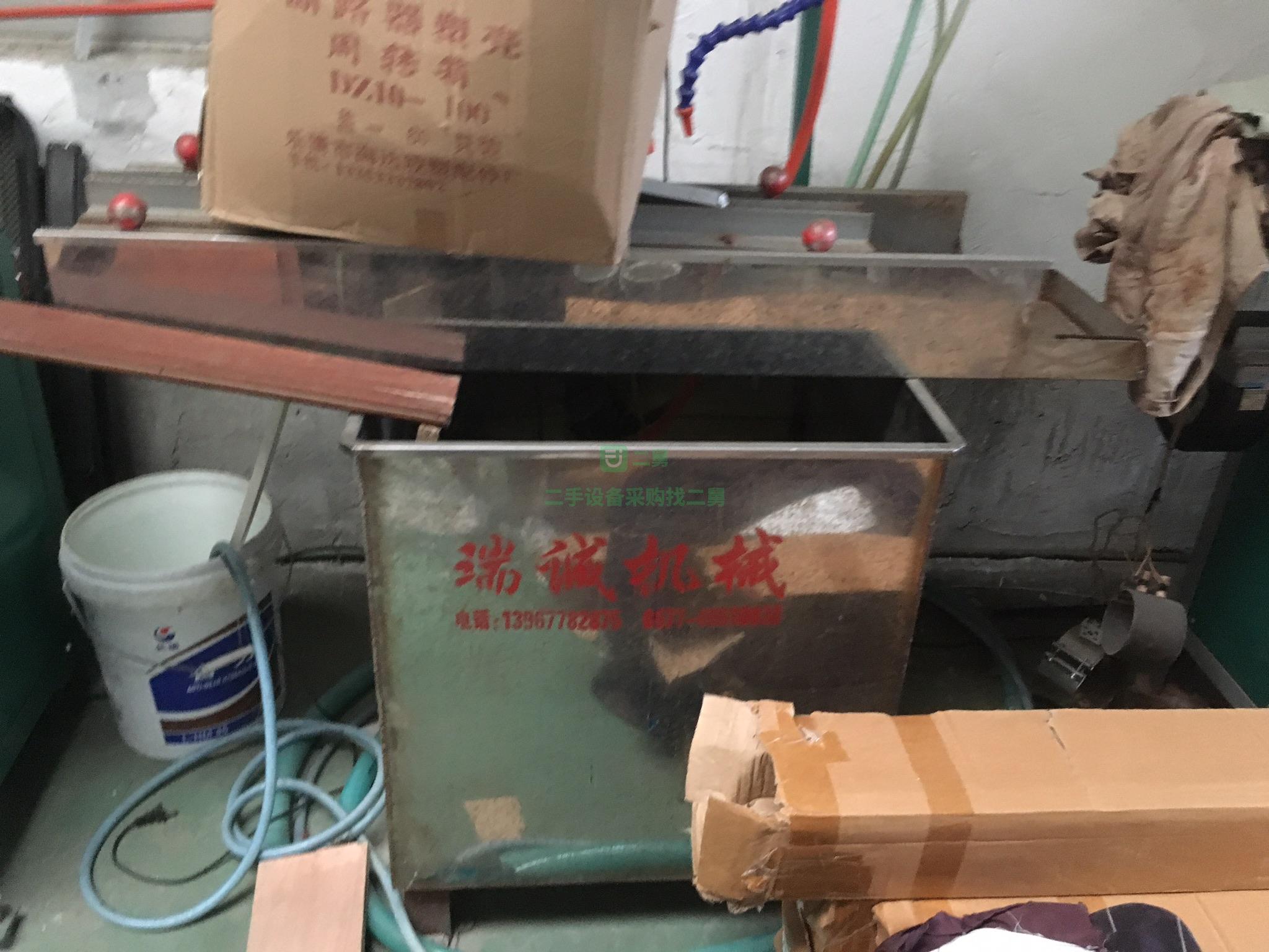 單螺桿擠出機(jī)生產(chǎn)陰陽角線條一條流水線設(shè)備出售
