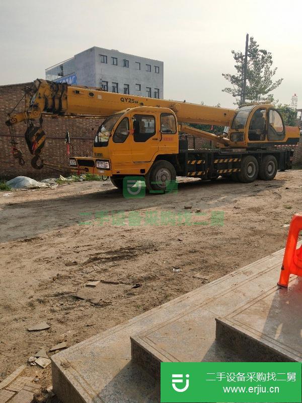 轉(zhuǎn)讓好車不等人2007年出廠徐工20b吊車