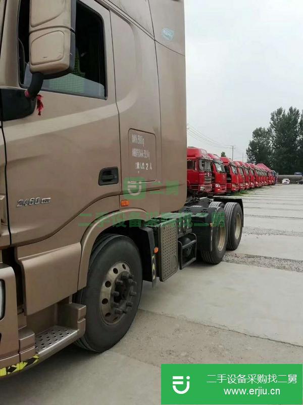 轉(zhuǎn)讓一批二手東風(fēng)天龍國(guó)五520馬力牽引車