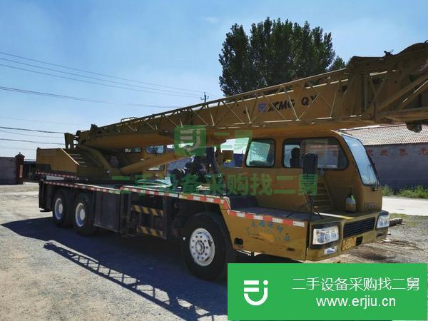 轉(zhuǎn)讓二手的06年徐工20B吊車手續(xù)齊全