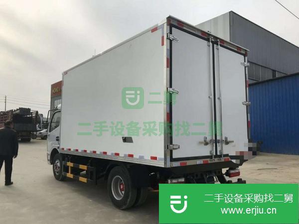 轉(zhuǎn)讓處理一臺東風靠譜特4米2冷藏車
