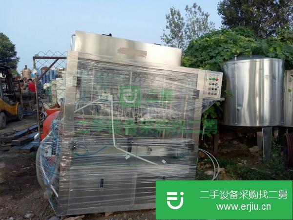 出售一套玻璃水生產線，14頭直線灌裝機一套生產線，低價出售